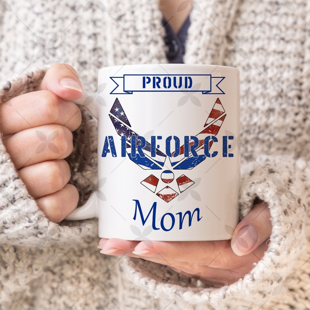 Proud Airforce Mom Mug